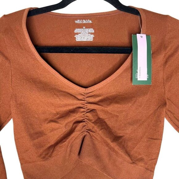 NEW Wild Fable Brown Long Sleeve V-Neck Front Cinch Fitted T-Shirt M - Picture 3 of 7